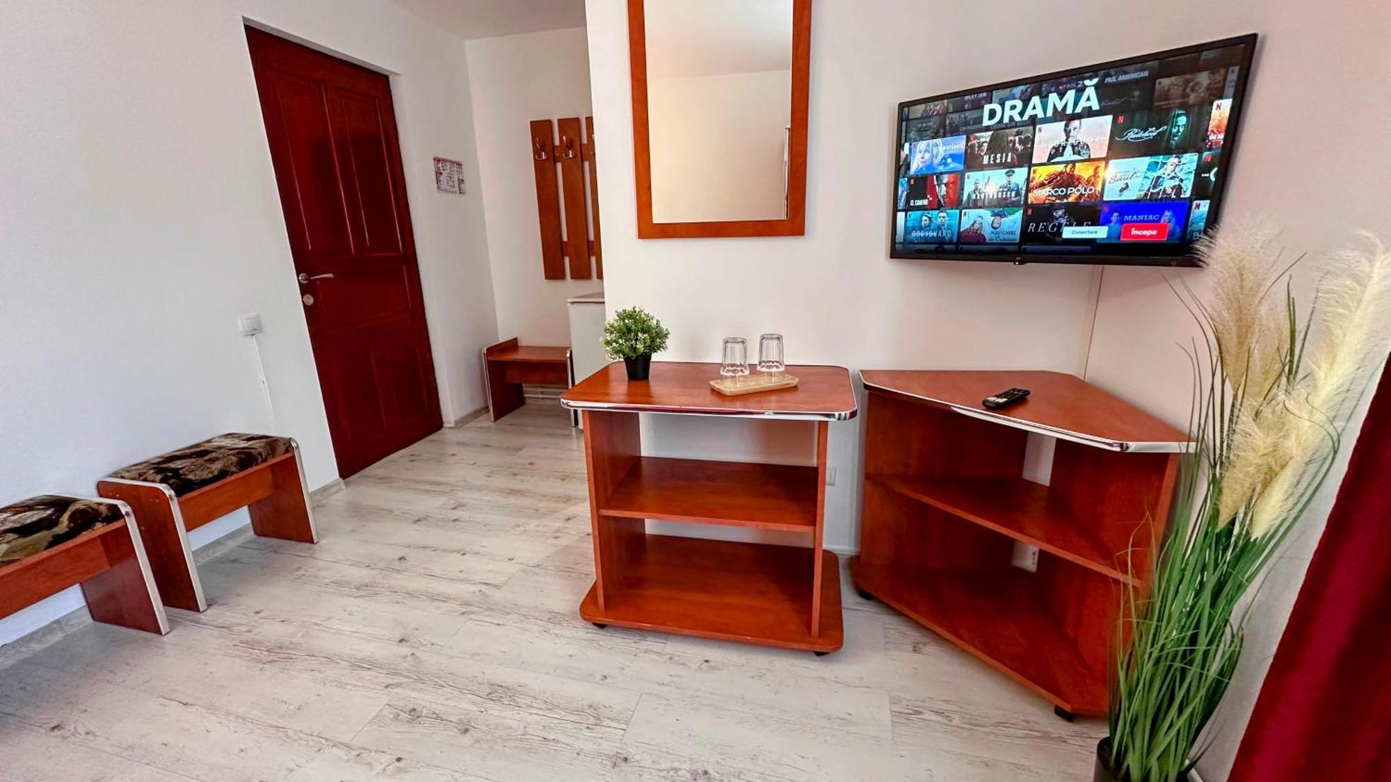 Valea Alba View - Self Check-In Hotell Buşteni Exteriör bild