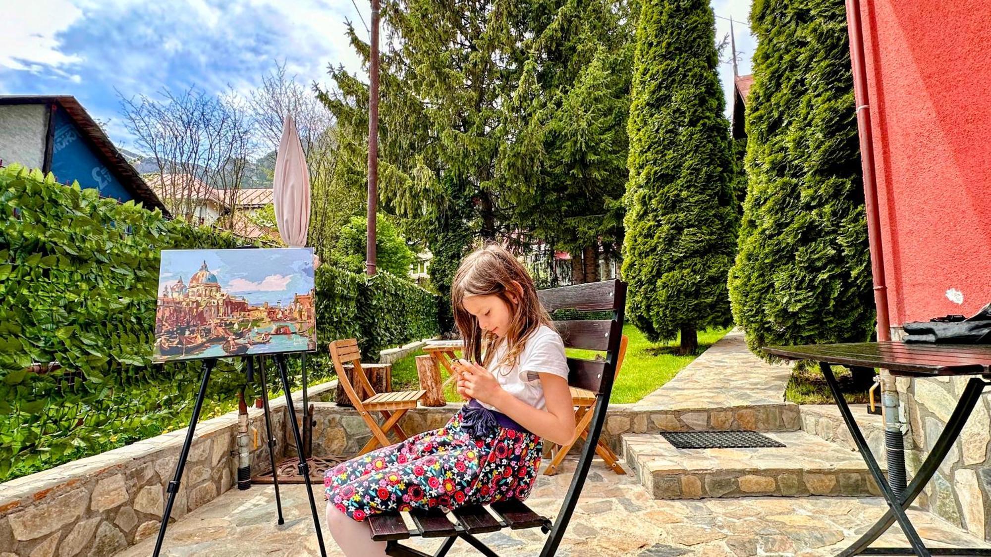 Valea Alba View - Self Check-In Hotell Buşteni Exteriör bild