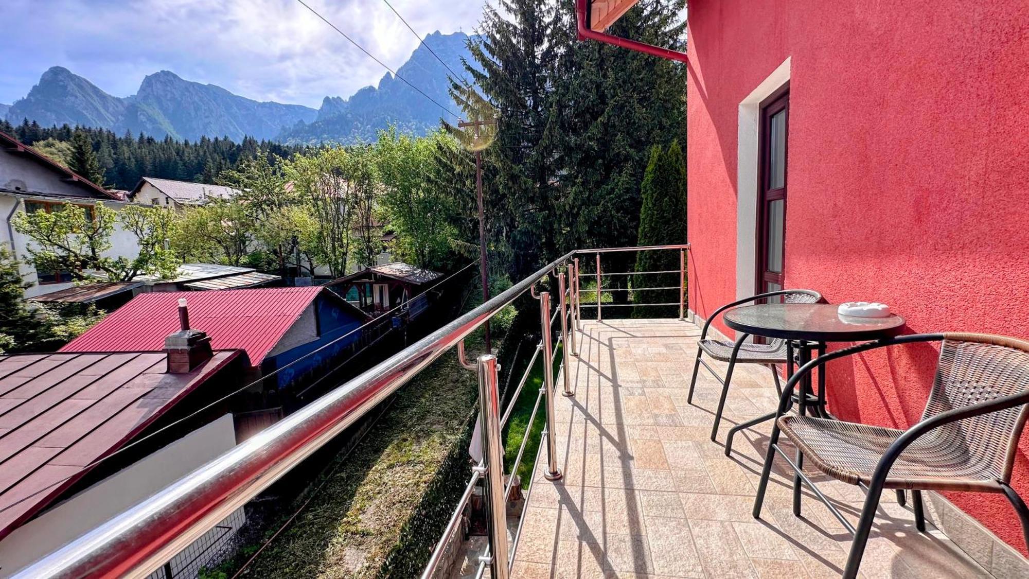 Valea Alba View - Self Check-In Hotell Buşteni Exteriör bild